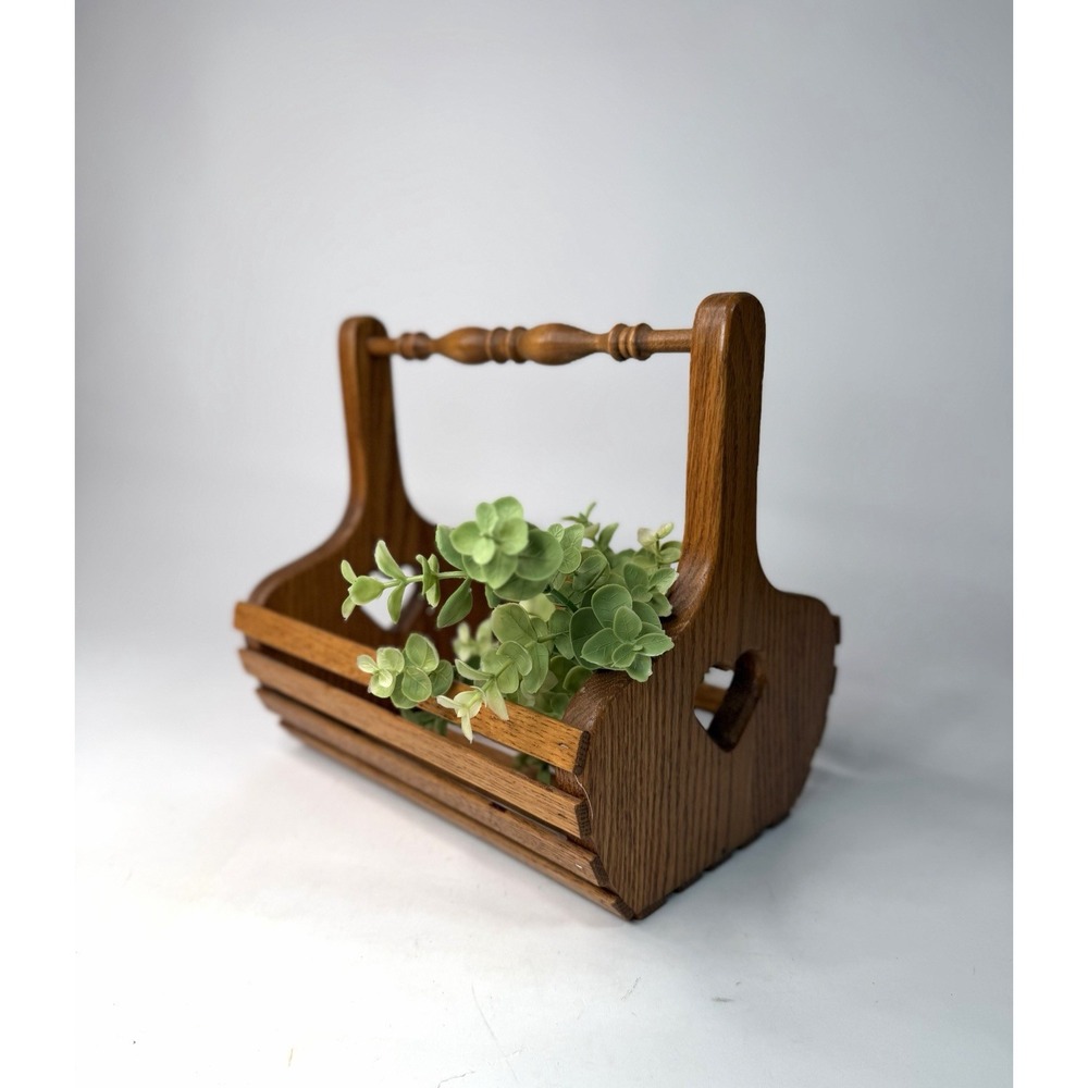Vintage Decorative Solid Wooden Heart Basket Magazine Rack